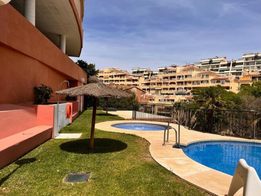 Benalmadena Costa Malaga Apartamento Muy Acogedor Con Vistas Al Mar Terraza Gigante Para Verano E Invierno Parking מראה חיצוני תמונה